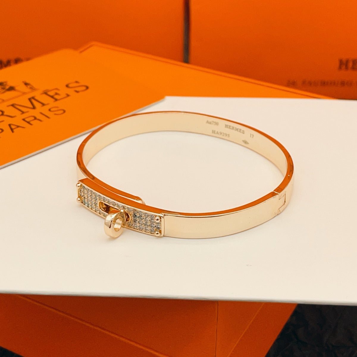 Geometric Emblem Bangle in Rose-Gold-Tone – Rose Gold Detail front product view