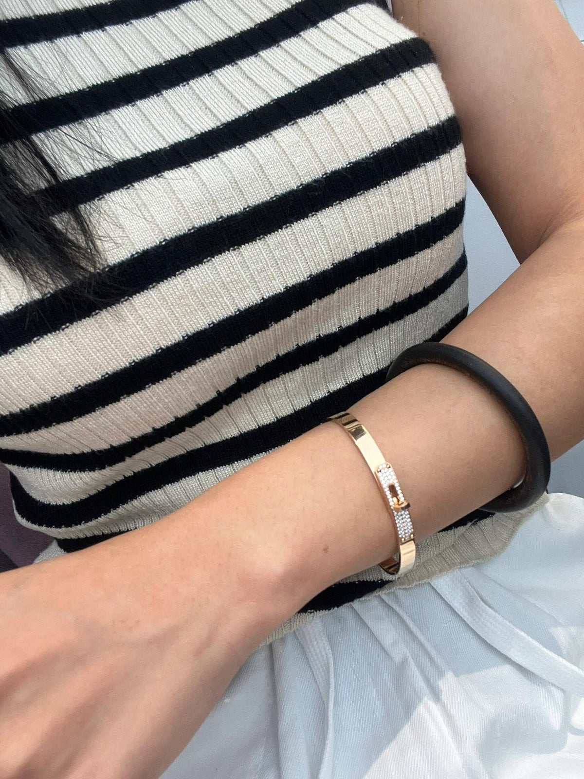 Geometric Emblem Bangle in Rose-Gold-Tone – Rose Gold Detail front product view