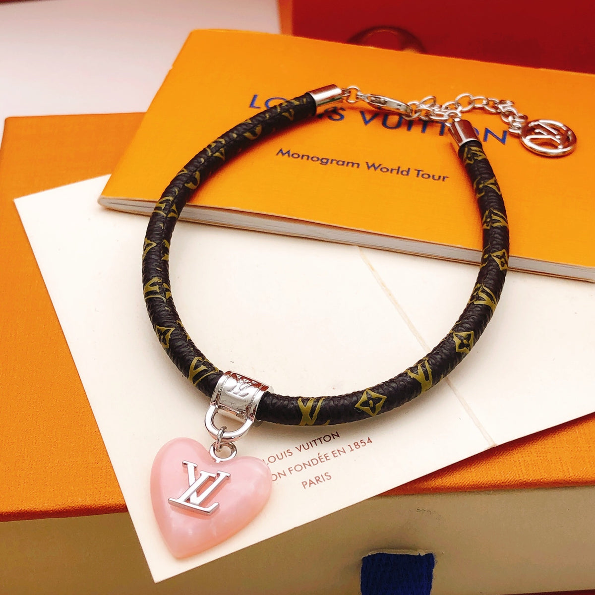 Heart Bangle in Gold-Tone – Design 003 main product view