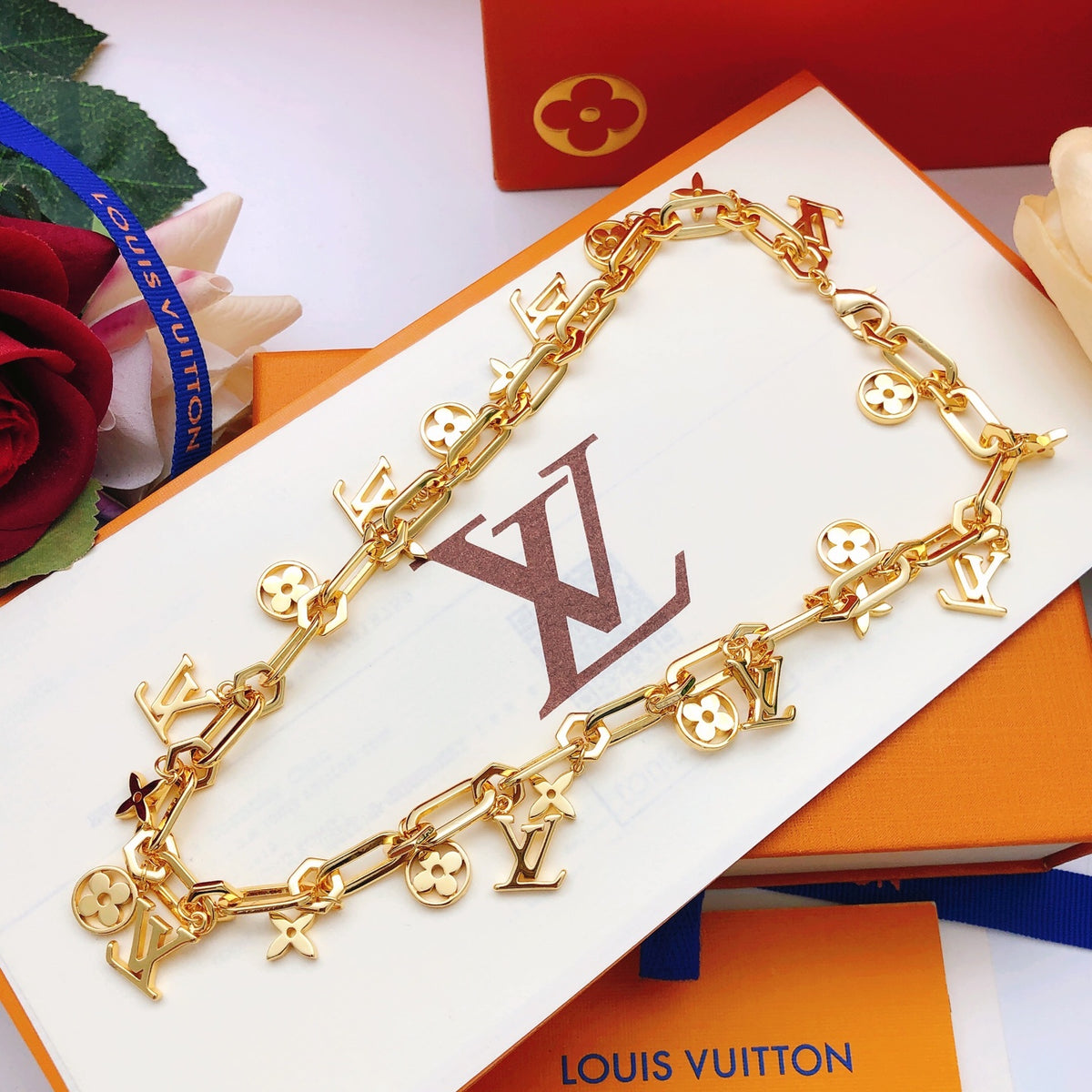 Geometric Emblem Pendant Necklace in Gold-Tone – Design 054 side detail