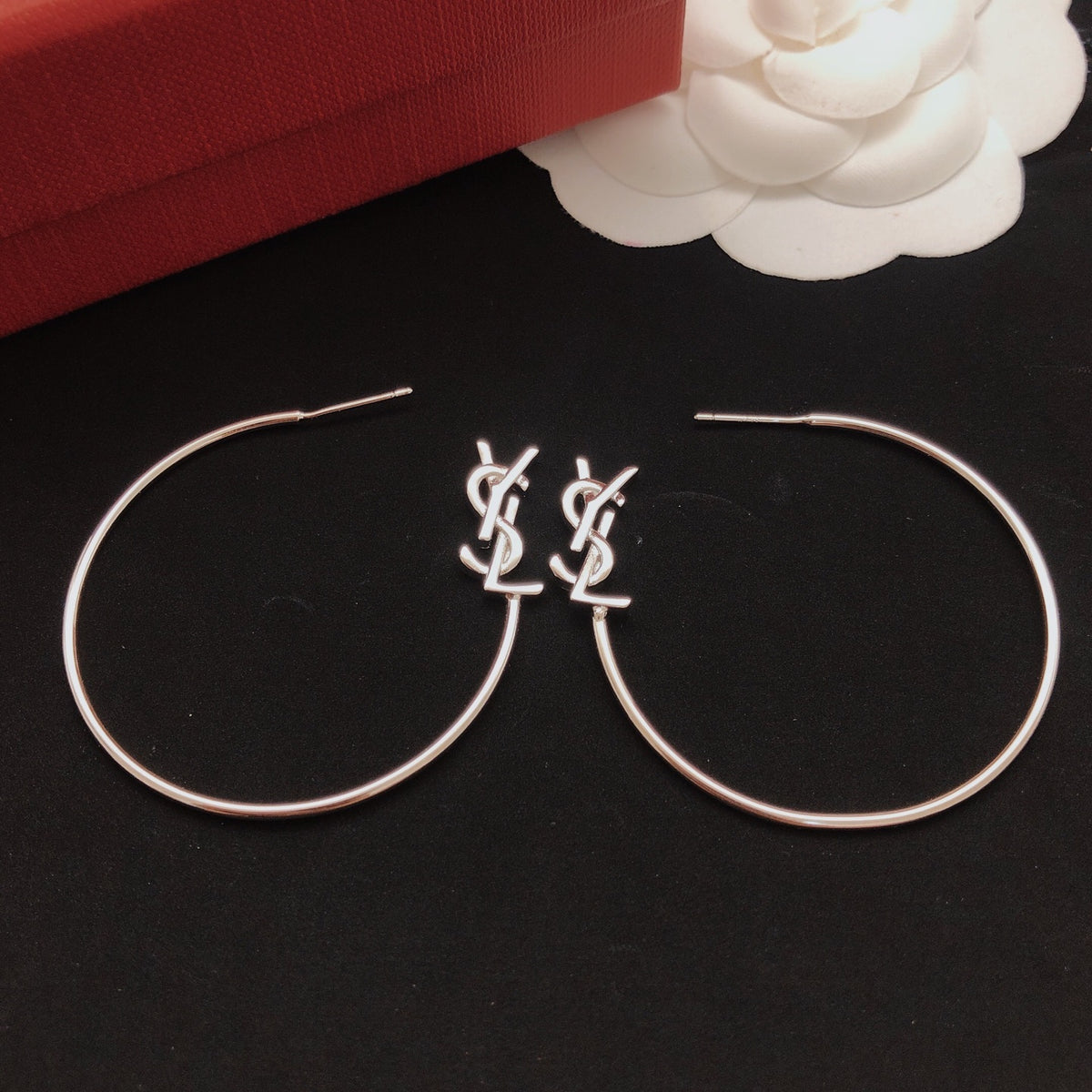 Round Statement Earrings in Silver-Tone close-up detail