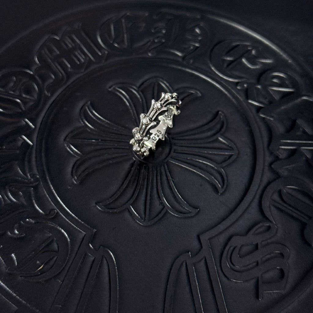 Cross Statement Ring in Antique Silver-Tone – Design 03 front product view