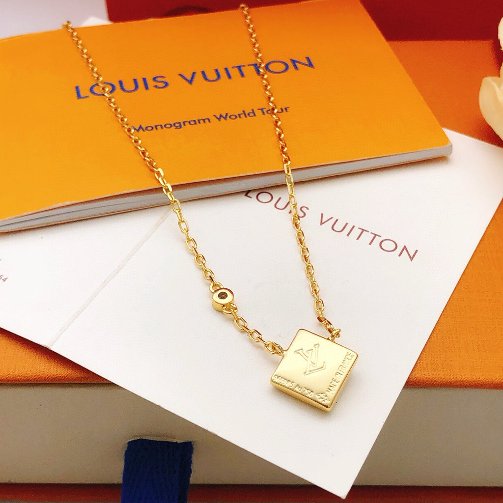 Geometric Emblem Pendant Necklace in Gold-Tone – Blue Detail – Design 004 side detail
