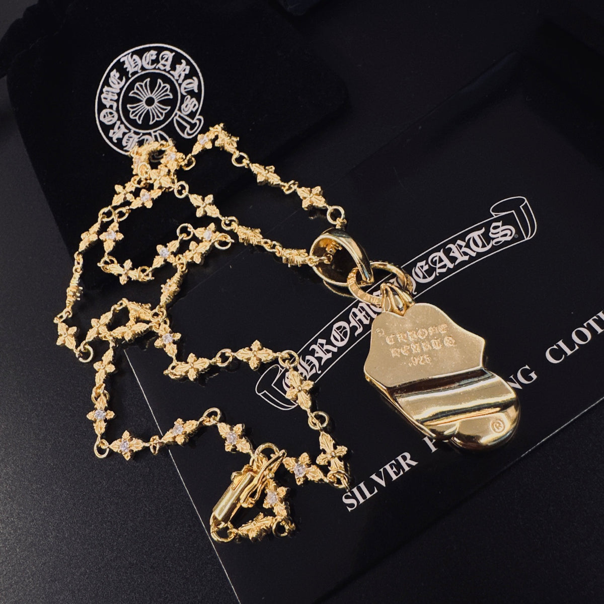 Gothic Emblem Pendant Necklace in Metal-Tone – Design 01 detail view
