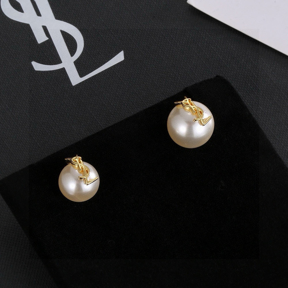 Geometric Emblem Stud Earrings in Polished Metal-Tone – Design 005 main product view