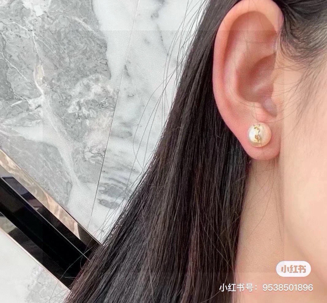 Geometric Emblem Stud Earrings in Polished Metal-Tone – Design 005 detail view