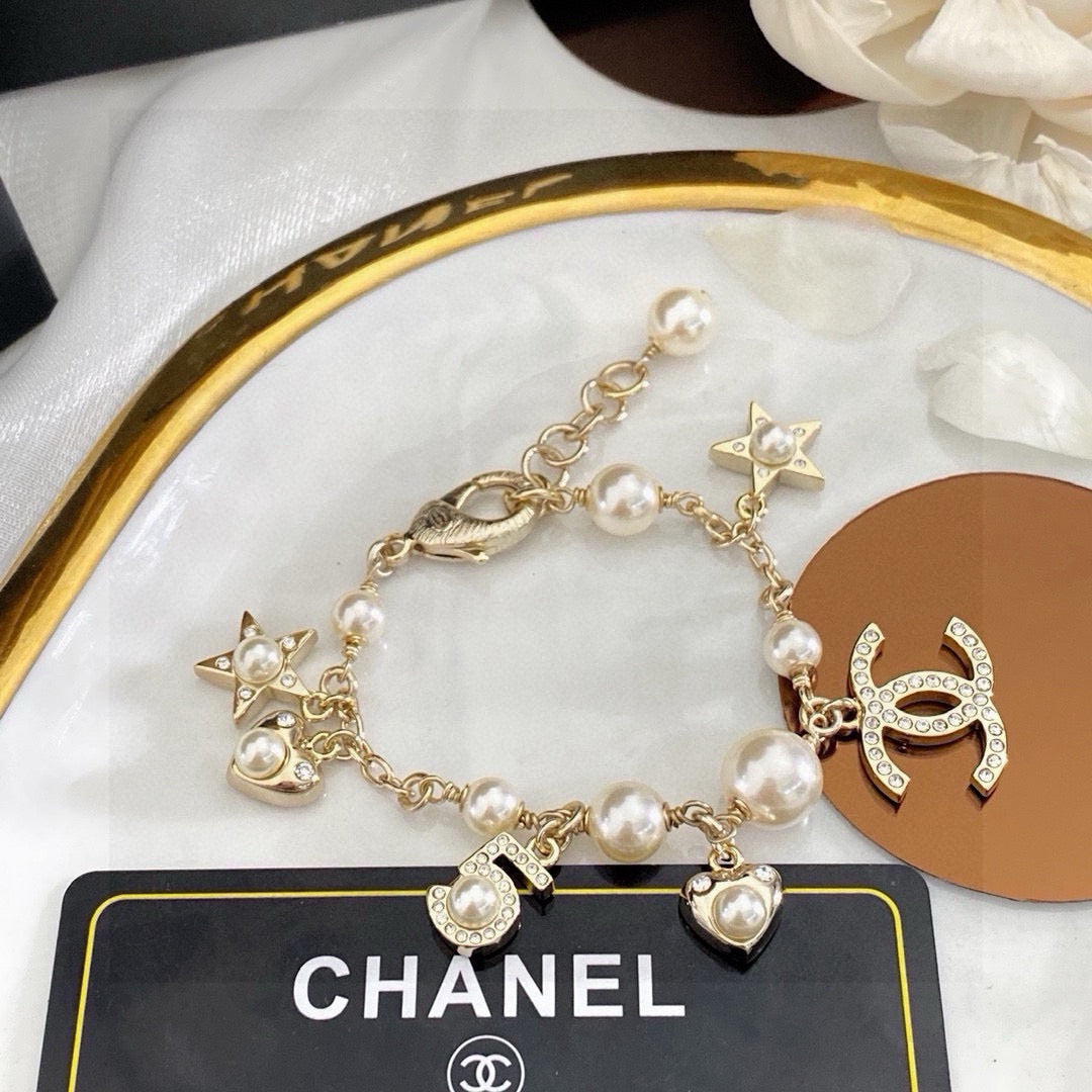 Letter Bracelet in Polished Metal-Tone – Design 003 main product view