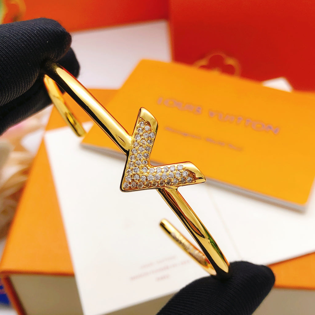Geometric Emblem Bangle in Gold-Tone – Design 010 main product view
