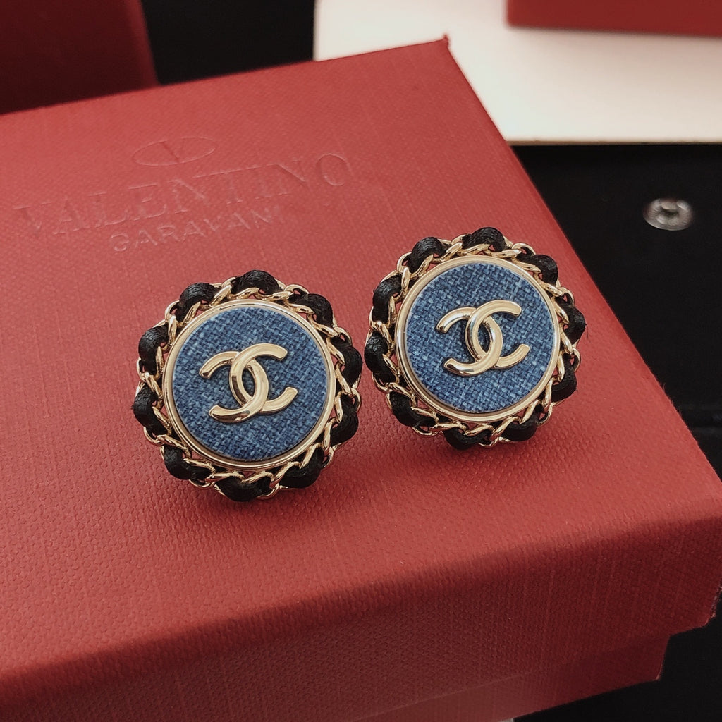Round Stud Earrings in Gold-Tone – Blue Detail – Design 003 front product view