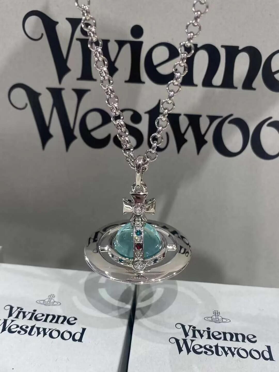 Large Orb-Inspired Emblem Long Pendant Necklace – Large detail view