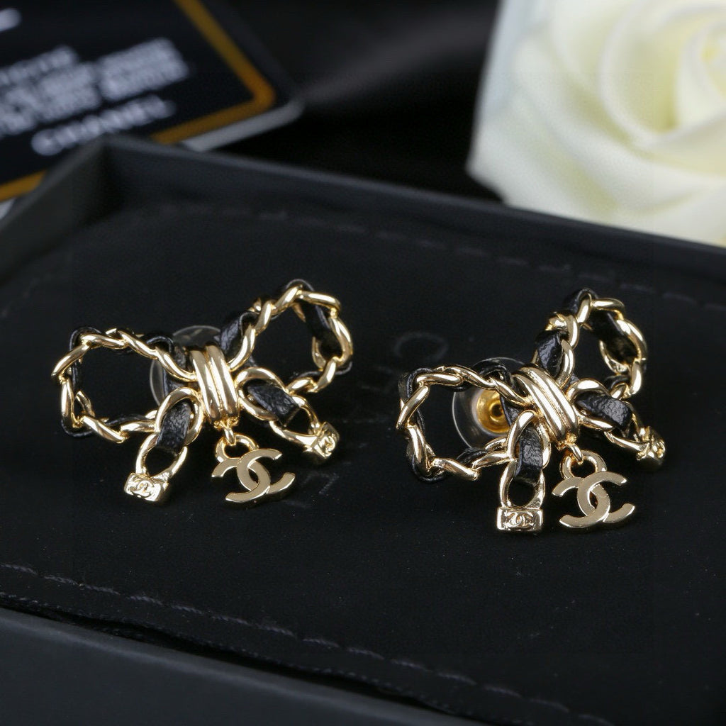 Bow Statement Earrings in Polished Metal-Tone – Design 002 detail view