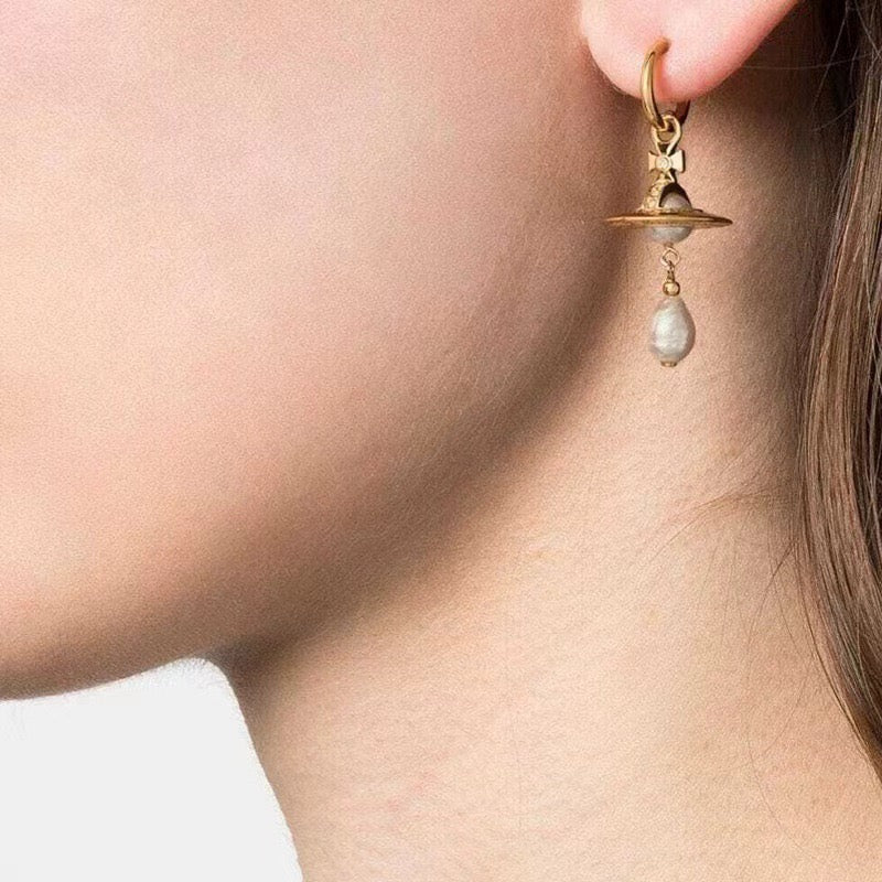 Orb Jewelry Accessory in Polished Metal-Tone – Design 003 close-up detail