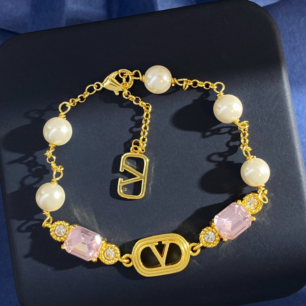 V Emblem Crystal-Accent Bracelet – Pink detail view