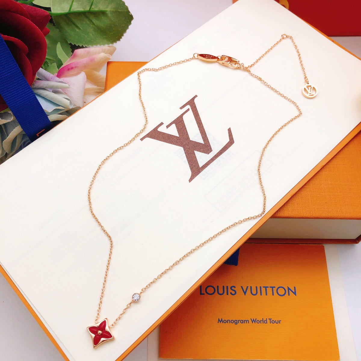 Geometric Emblem Pendant Necklace in Rose-Gold-Tone – Rose Gold Detail – Design 015 side detail