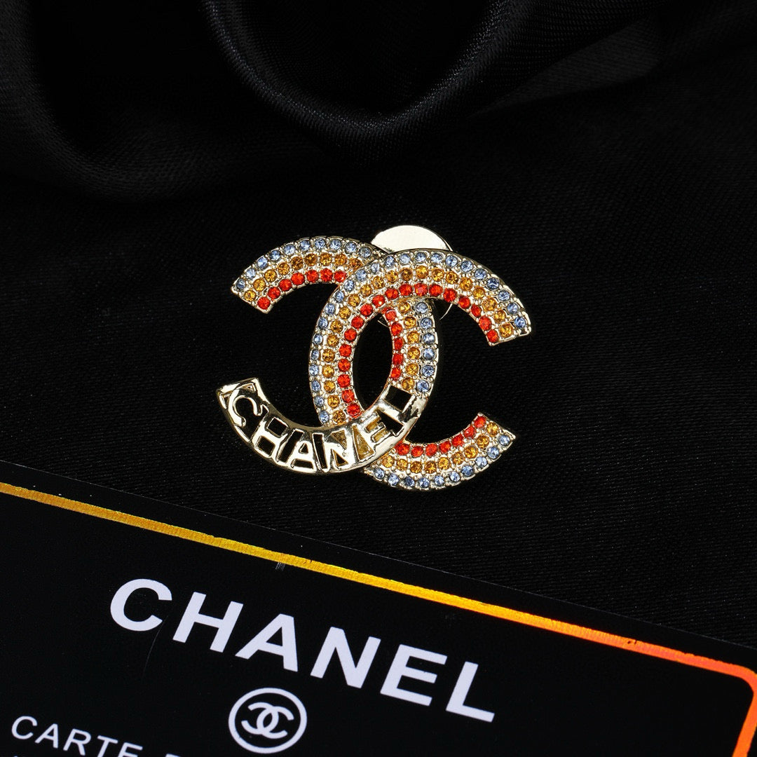 Double-C Emblem Brooch in Polished Metal-Tone – Design 056 front product view