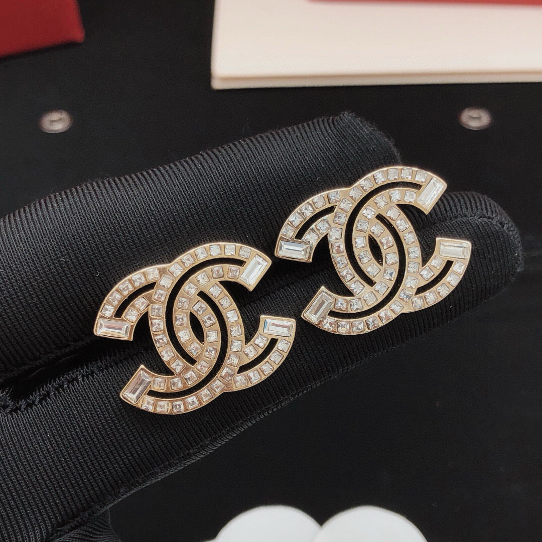 Signature Emblem Crystal-Accent Stud Earrings – Design 014 main product view