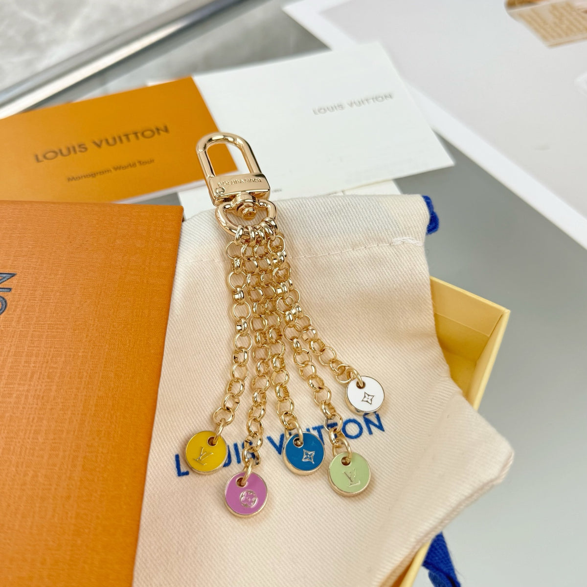Floral Keychain – Design 005 front product view