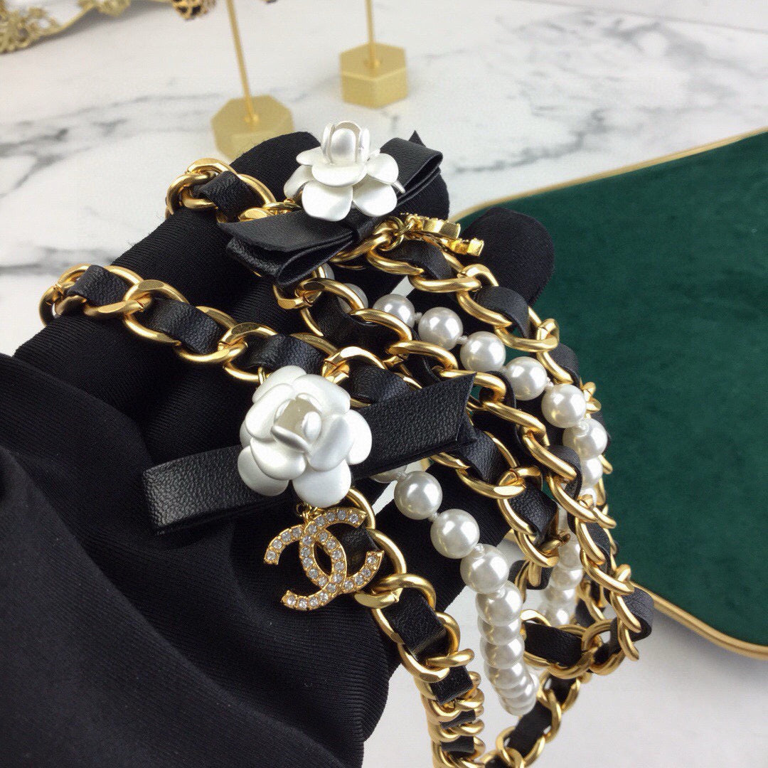 Camellia Jewelry Accessory in Gold-Tone – Camellia Detail – Design 003 side detail