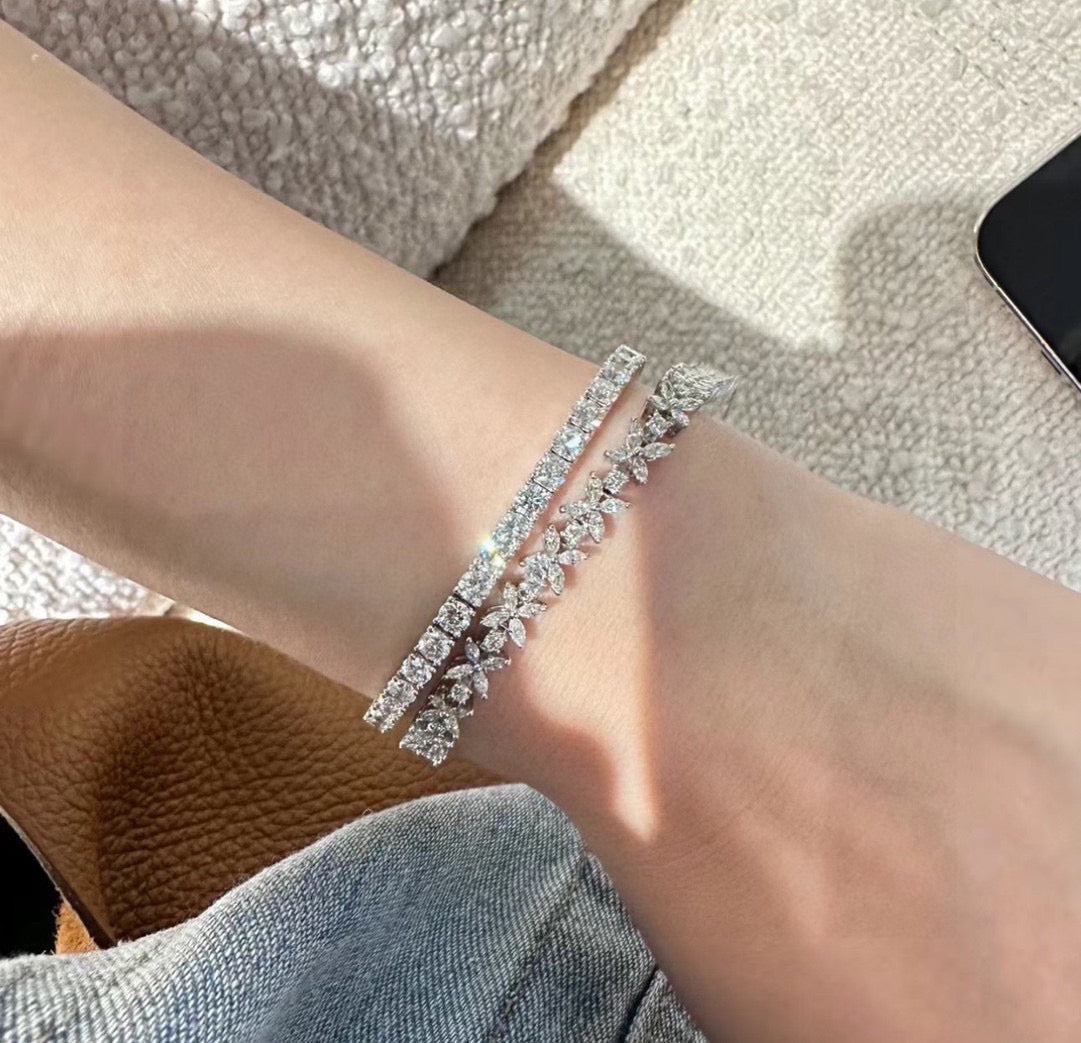 Floral Bracelet in Polished Metal-Tone – Crystal Detail – Design 04 side detail