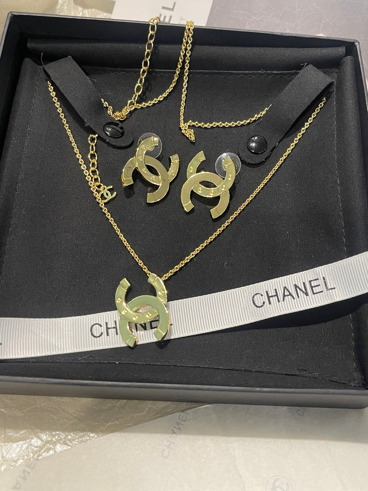 Double-C Emblem Pendant Necklace in Polished Metal-Tone – Design 043 main product view