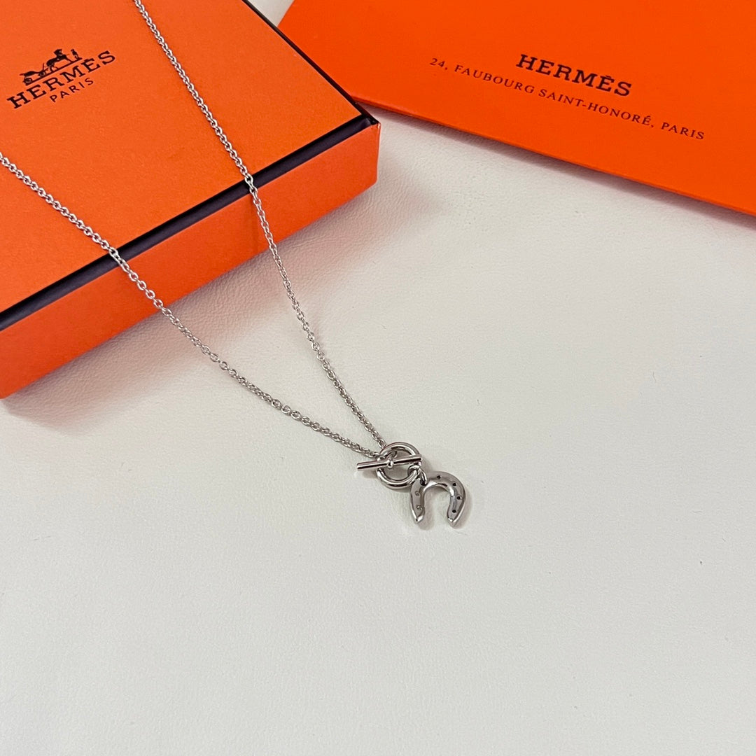 Horse Pendant Necklace in Polished Metal-Tone – Design 007 detail view