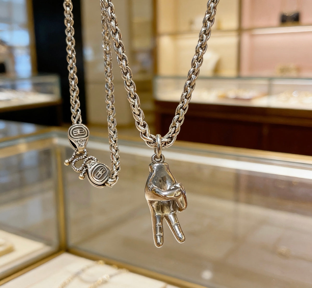 Geometric Emblem Pendant Necklace in Polished Metal-Tone – Vintage Detail – Design 034 side detail