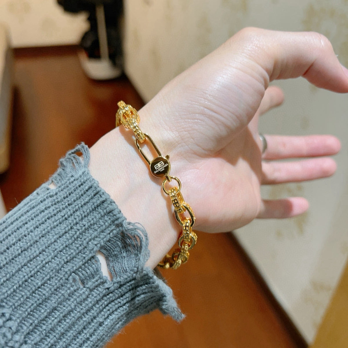 Geometric Emblem Bracelet in Polished Metal-Tone – Design 022 side detail