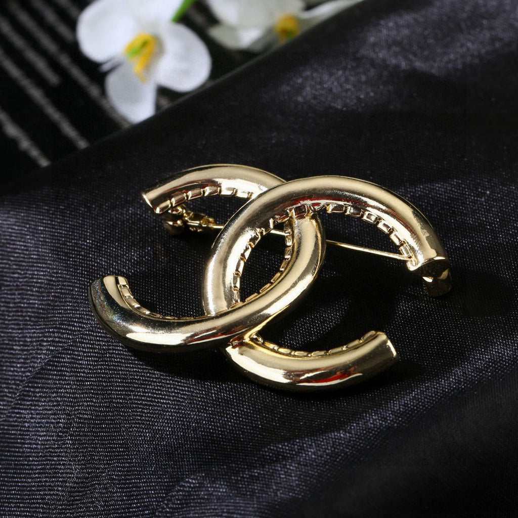Signature Emblem Brooch in Polished Metal-Tone – Design 008 styled product view