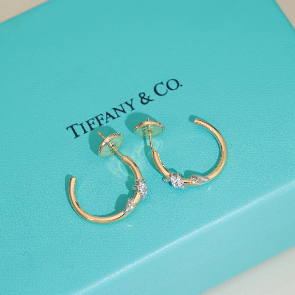 Knot Stud Earrings in Gold-Tone – Knot Detail – Design 02 main product view