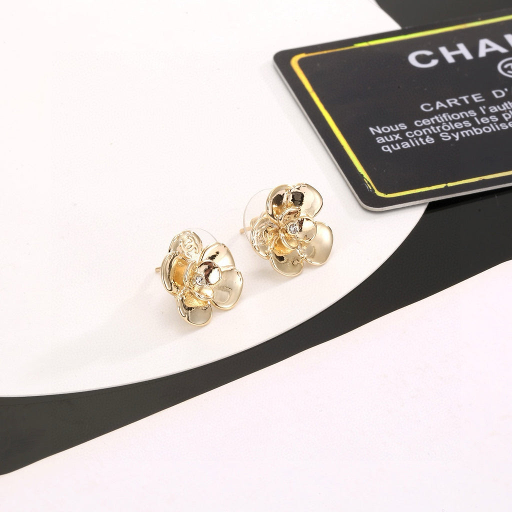 Camellia Stud Earrings in Gold-Tone – Camellia Detail – Design 003 close-up detail