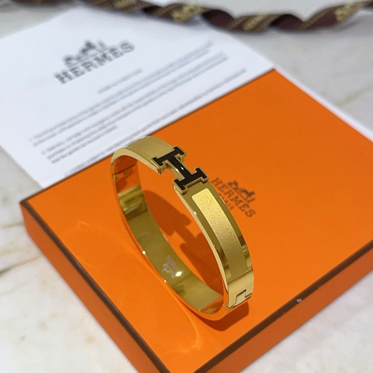 Horse Bangle in Gold-Tone – Design 016 main product view