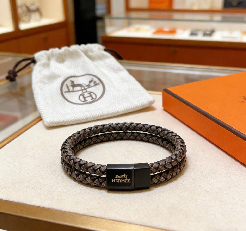 Horse Braided Bracelet in Gold-Tone – Braided Detail front product view