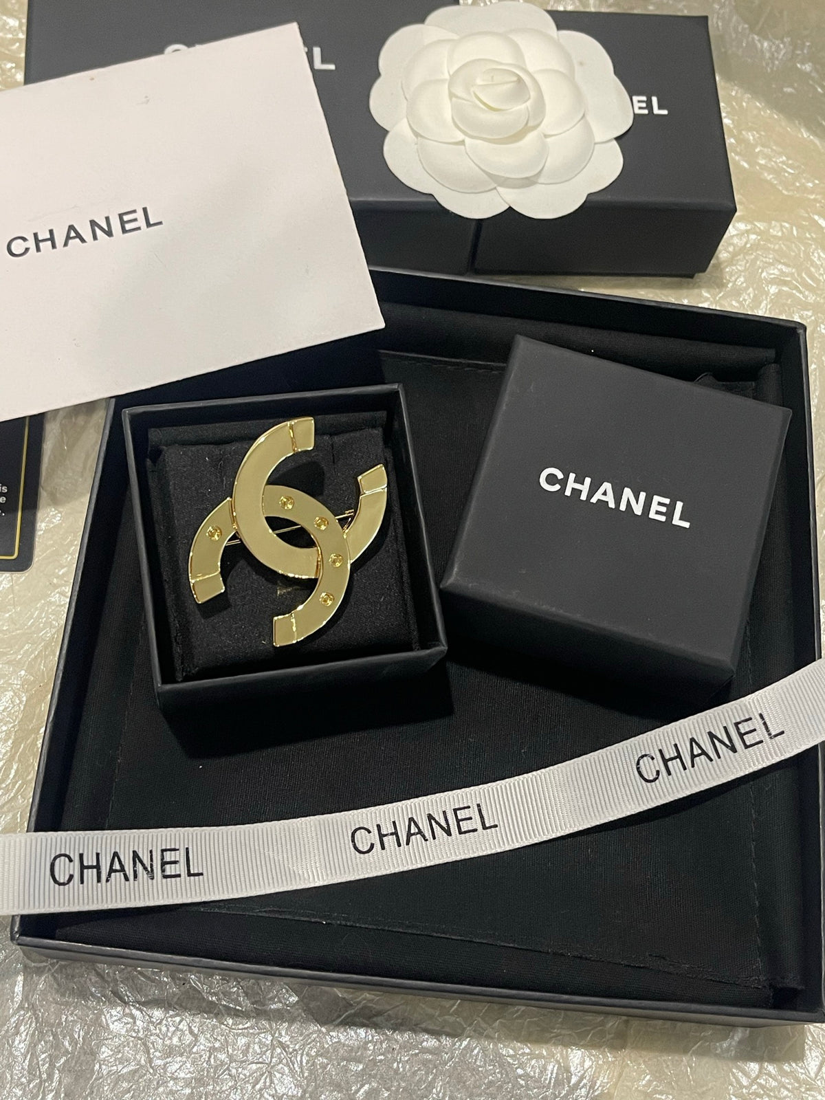 Signature Emblem Brooch in Gold-Tone – Design 009 front product view
