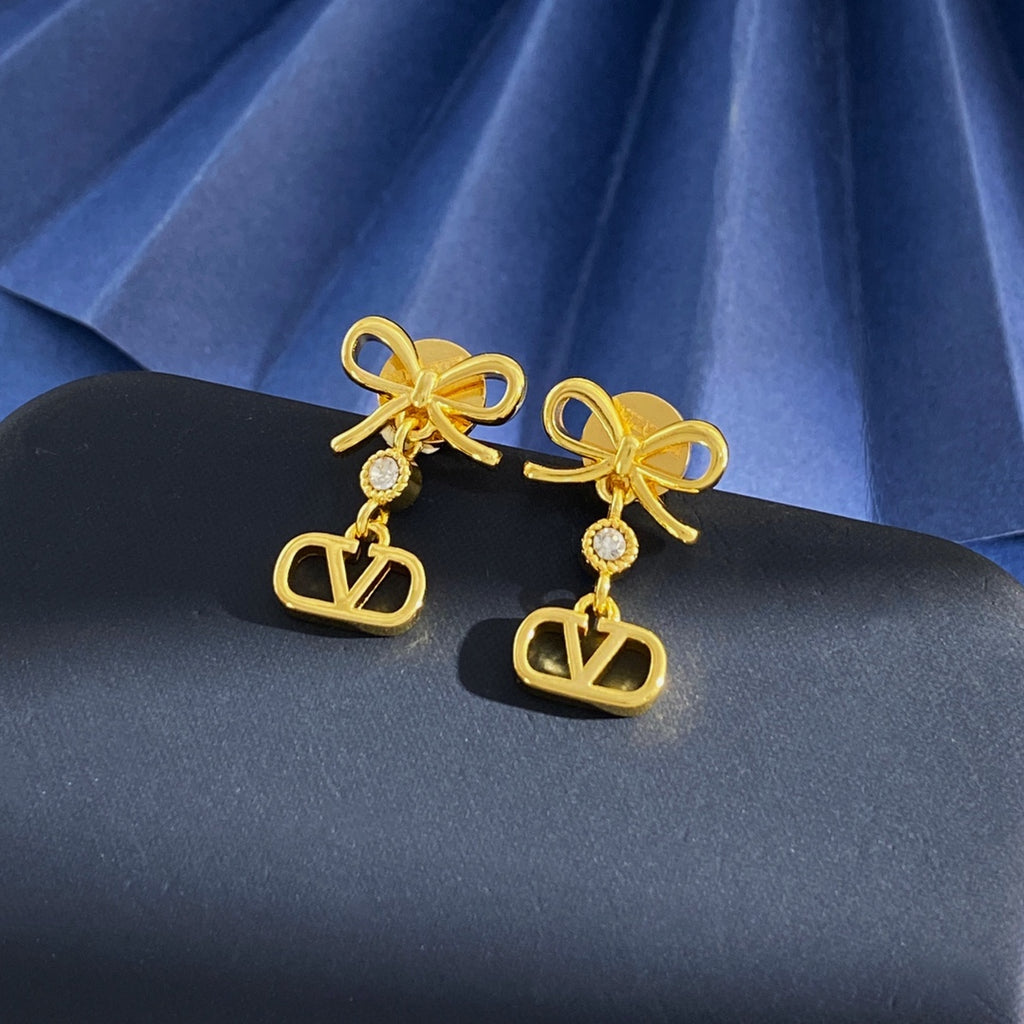 V Emblem Crystal-Accent Stud Earrings – Design 04 front view