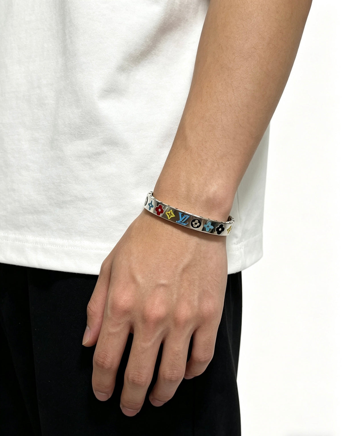 Chain Bangle in Silver-Tone – Design 008 side detail