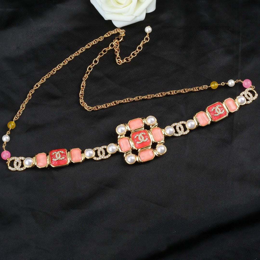 Signature Emblem Jewelry Accessory in Gold-Tone – Design 014 side detail