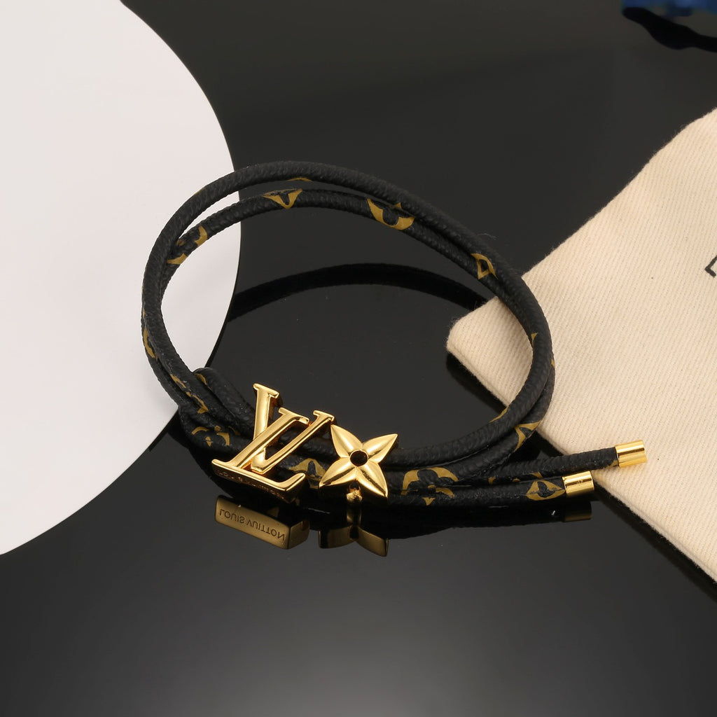 Geometric Emblem Leather-Detail Bracelet – Leather Detail – Design 008 main product view