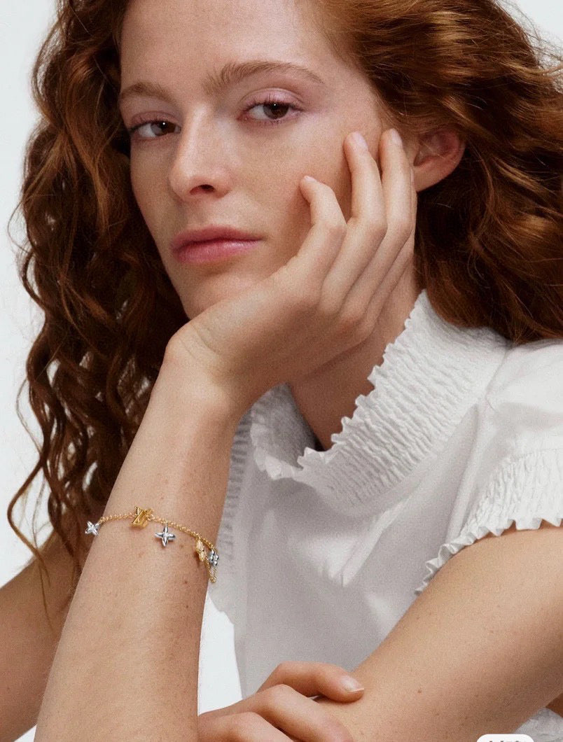 Letter Emblem Bracelet in Polished Metal-Tone – Design 017 side detail
