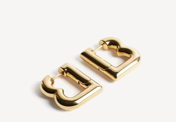 Ring Motif Statement Earrings in Polished Metal-Tone – Design 004 detail view