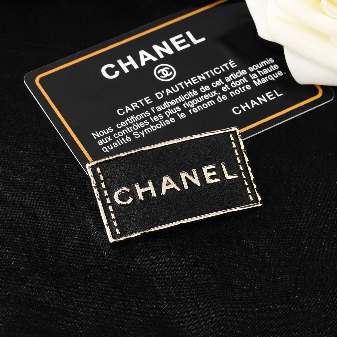 Double-C Emblem Brooch in Polished Metal-Tone – Design 026 front product view
