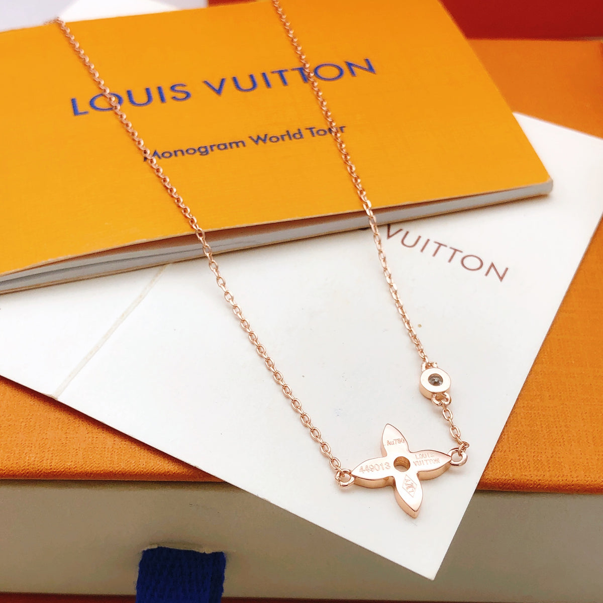 Floral Pendant Necklace in Rose-Gold-Tone – Rose Gold Detail – Design 004 detail view