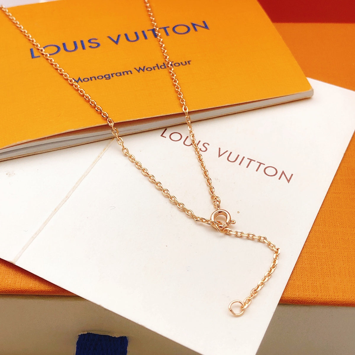Geometric Emblem Pendant Necklace in Rose-Gold-Tone – Rose Gold Detail – Design 011 side detail