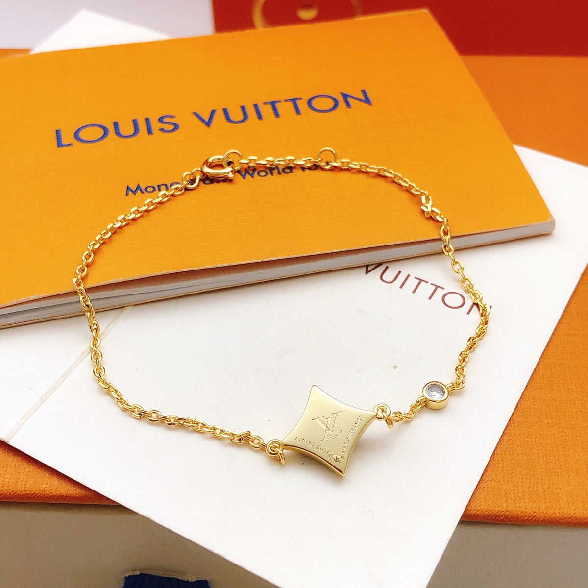 Geometric Emblem Bracelet in Gold-Tone – Blue Detail – Design 008 detail view