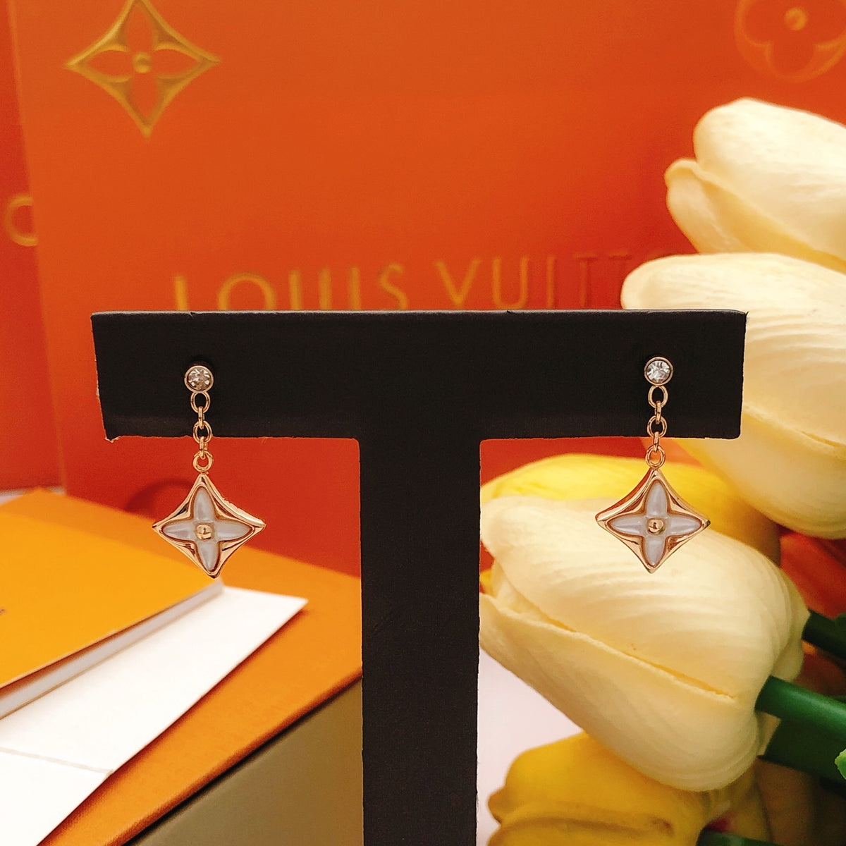 Geometric Emblem Stud Earrings in Rose-Gold-Tone – Rose Gold Detail – Design 006 close-up detail