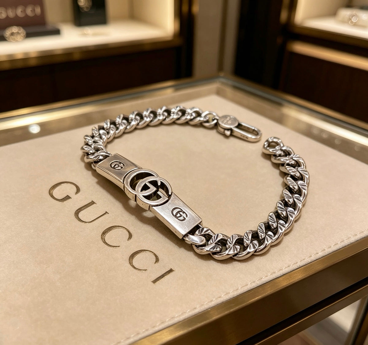 Floral Bracelet in Polished Metal-Tone – Design 012 main product view