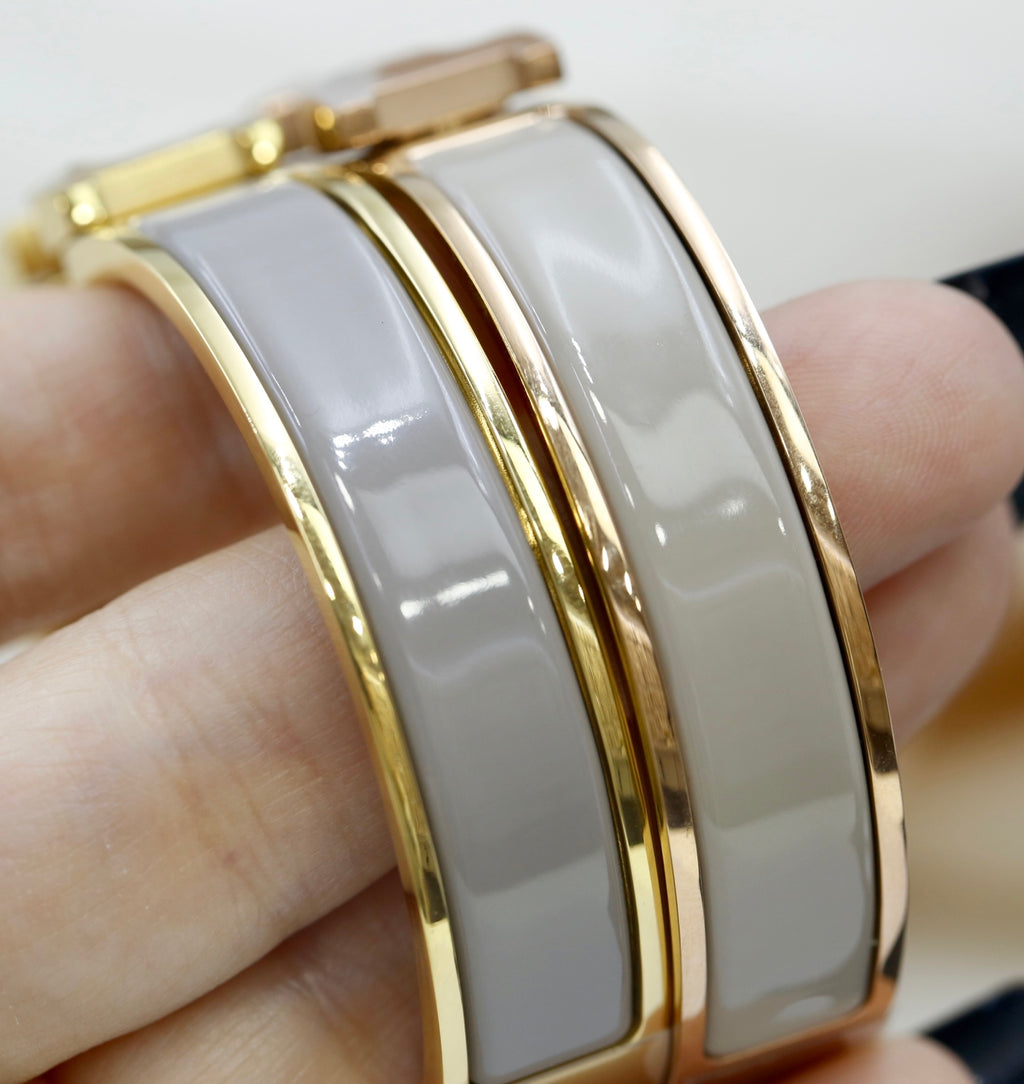 Horse Bangle in Polished Metal-Tone – Design 010 main product view