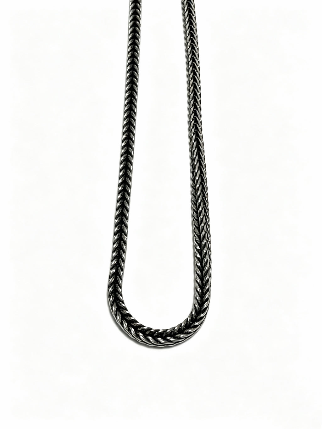 Chain Pendant Necklace in Silver-Tone – Design 019 side detail