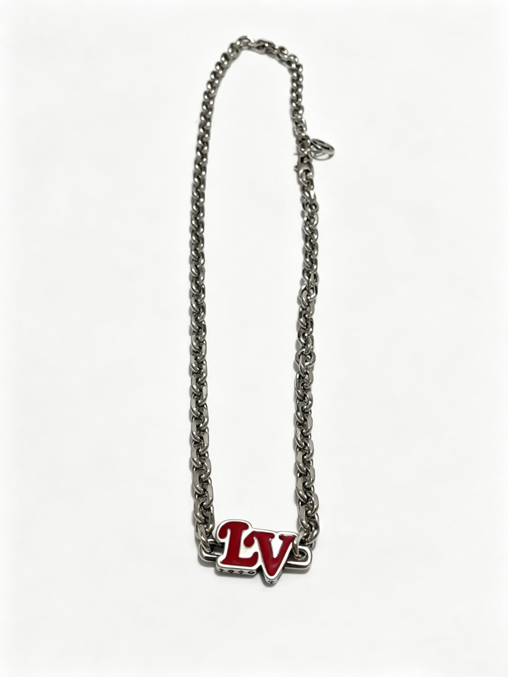 Chain Pendant Necklace in Silver-Tone – Design 017 side detail