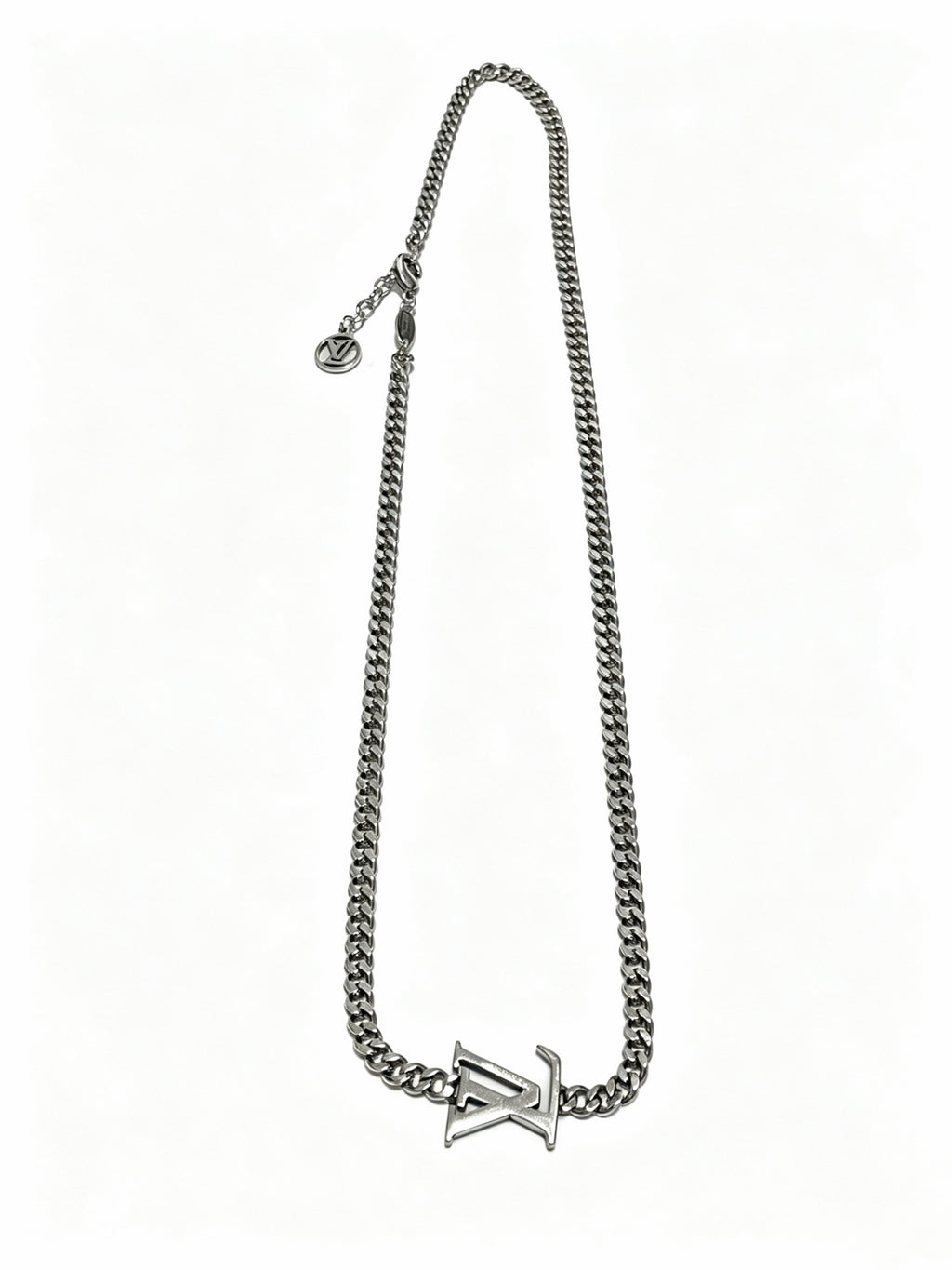 Chain Pendant Necklace in Silver-Tone – Design 013 front product view