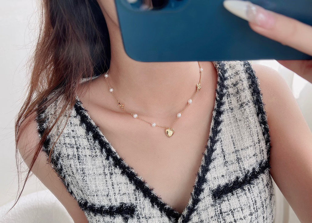 Letter Emblem Pendant Necklace in Polished Metal-Tone – Design 020 close-up detail